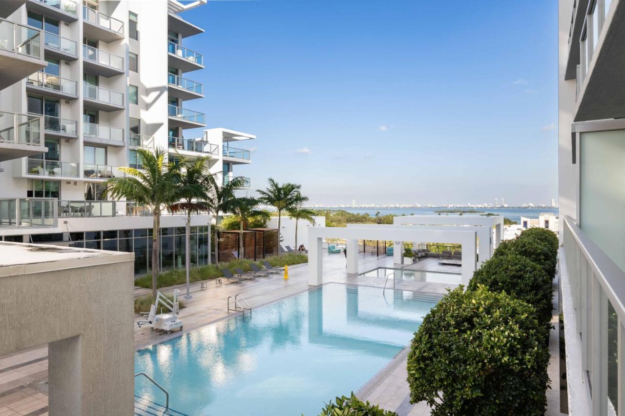Quadro Residences By Ionica Miami Luaran gambar